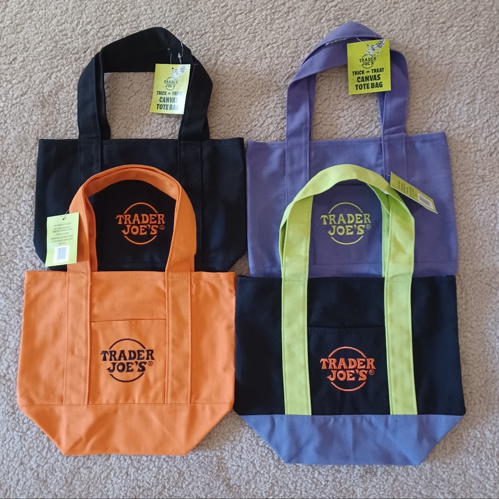 Trader Joe's Trick or Treat Mini Tote Bag Set of 4. Halloween Limited Edition.
